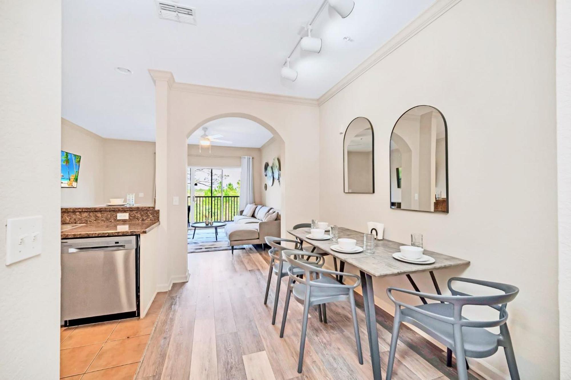 Stunning 2Br Condo With Hot Tub And Pool, Near Disney! Orlando Exteriör bild