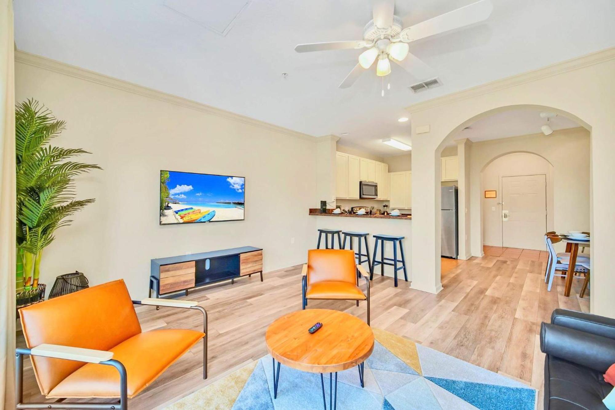 Stunning 2Br Condo With Hot Tub And Pool, Near Disney! Orlando Exteriör bild