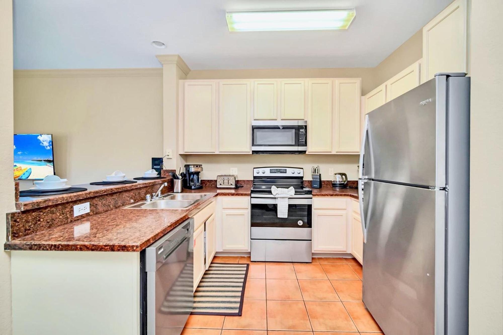 Stunning 2Br Condo With Hot Tub And Pool, Near Disney! Orlando Exteriör bild